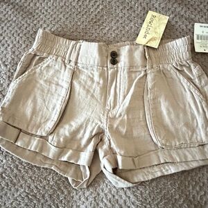 Rewind Beige Women’s Casual Linen-Blend Shorts